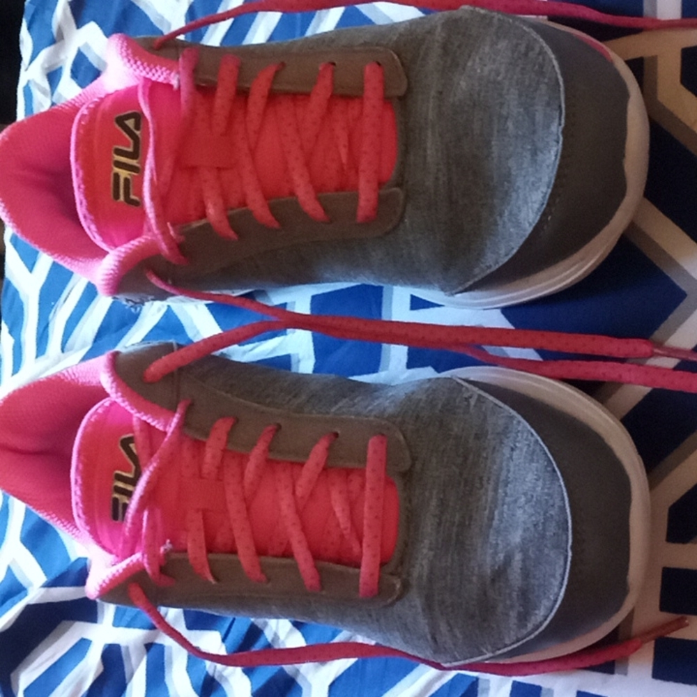 Woman fila sneaker